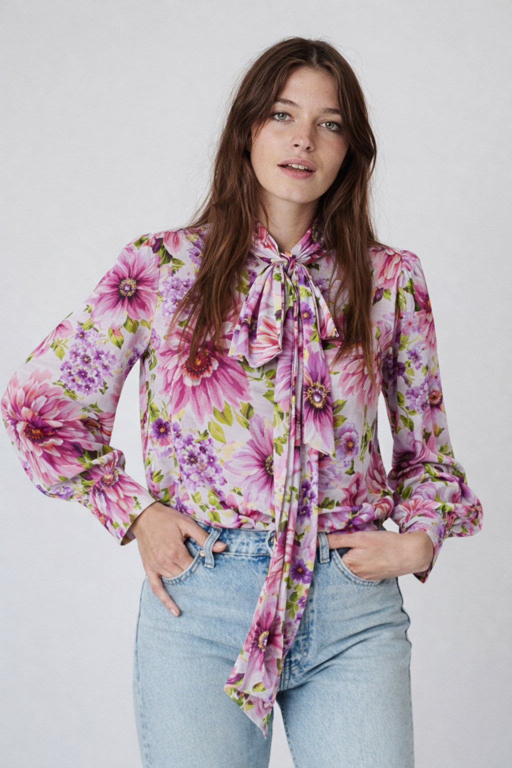 Pussynow in Spring Floral